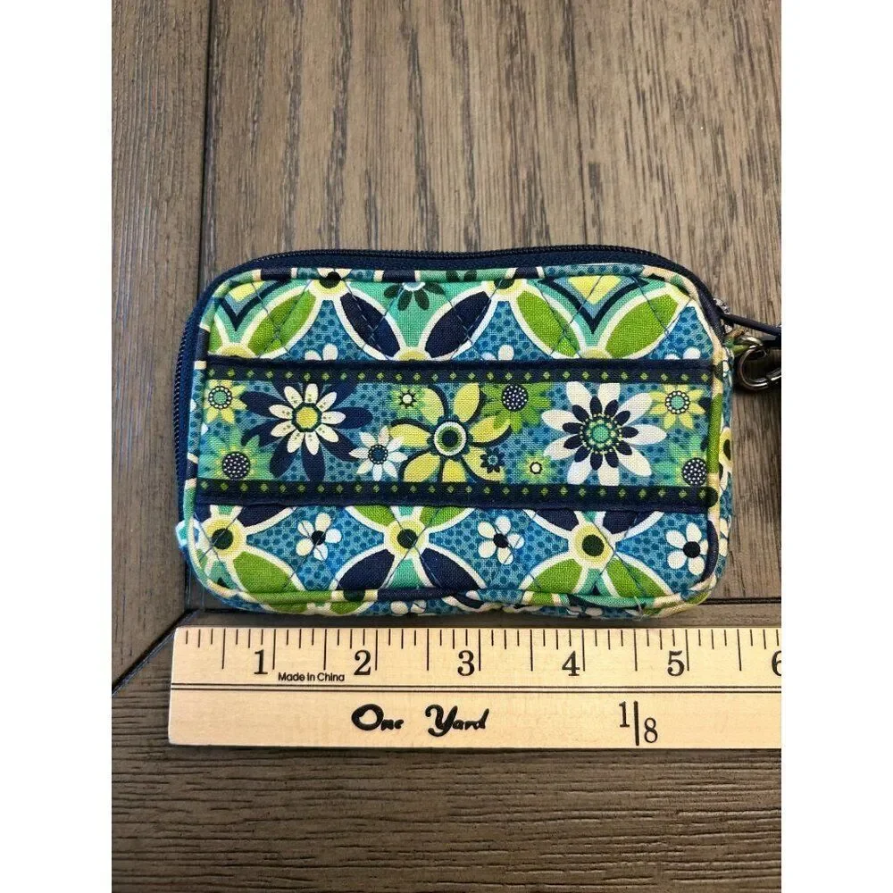 Vera Bradley Floral Wristlet Wallet 3"x5" Blue/Green Daisy Print - Picture 4 of 5